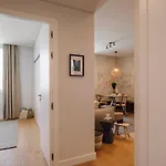 Διαμέρισμα Anzio - 2 Bedrooms And Pool In Avenidas Novas *