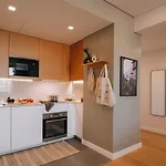 Anzio - 2 Bedrooms And Pool In Avenidas Novas Διαμέρισμα