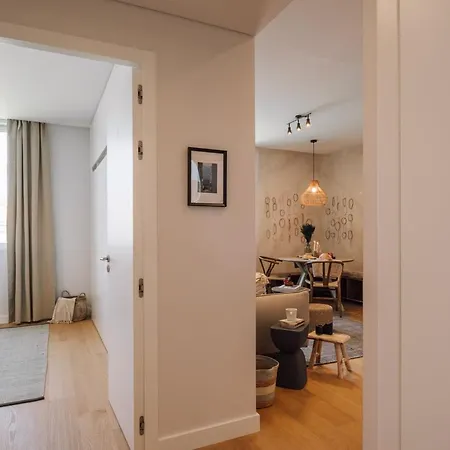 Apartment Anzio - 2 Bedrooms And Pool In Avenidas Novas *