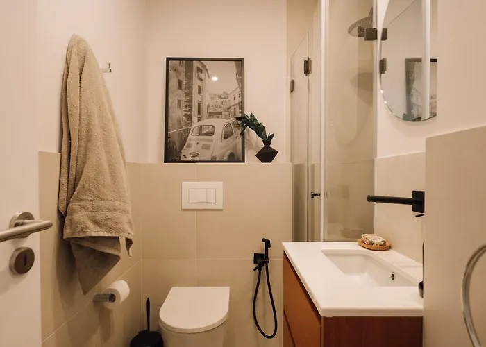 Anzio - 2 Bedrooms And Pool In Avenidas Novas Appartement