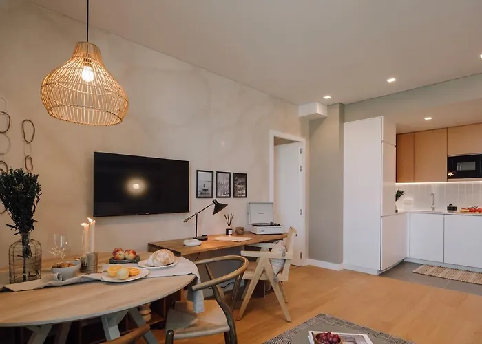 Anzio - 2 Bedrooms And Pool In Avenidas Novas Appartement Lisboa
